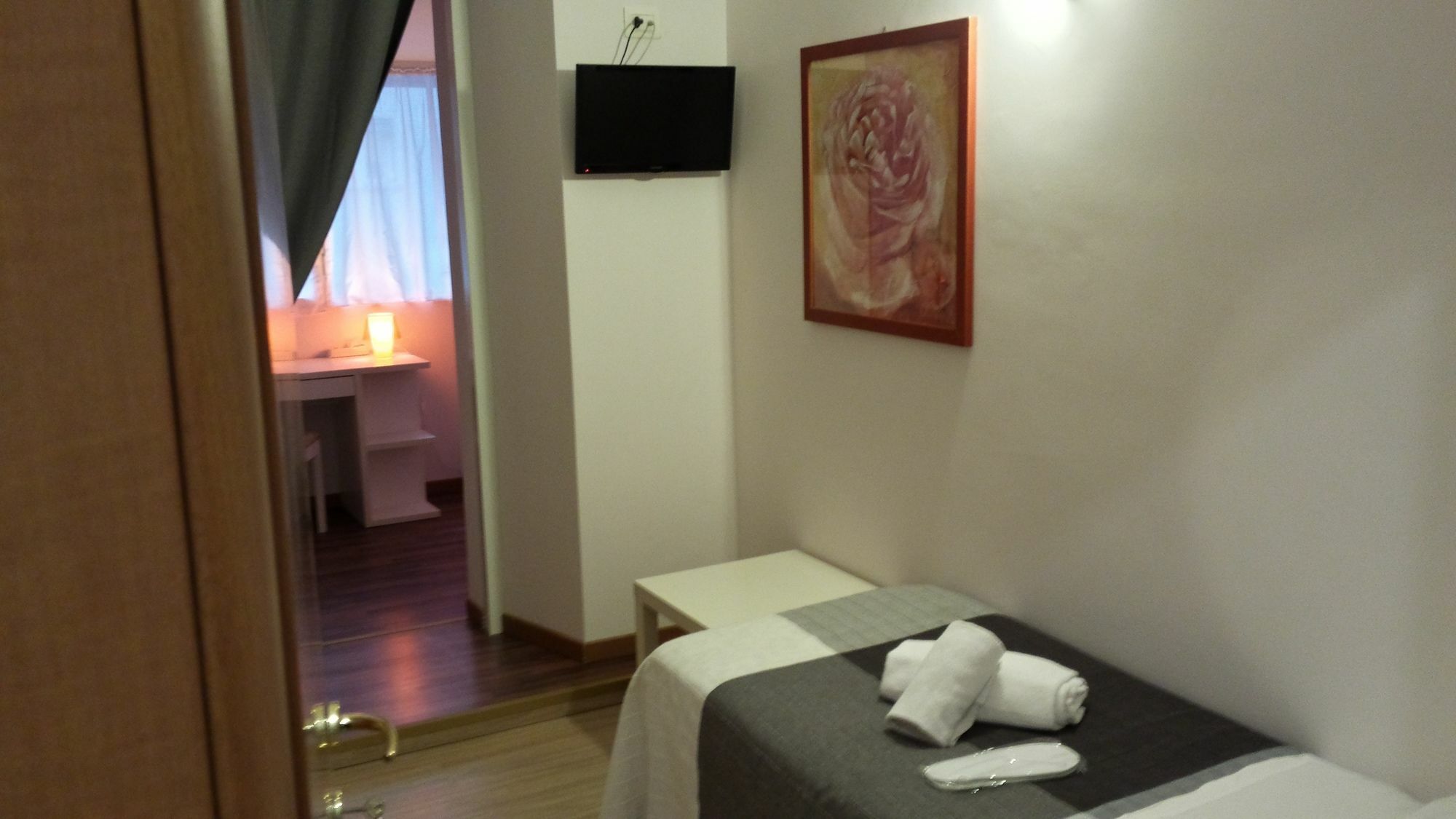 Borghese Affittacamere 3*